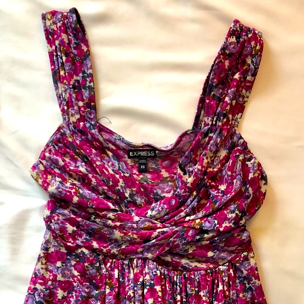 Express Flowy Tank - Picture 2 of 5
